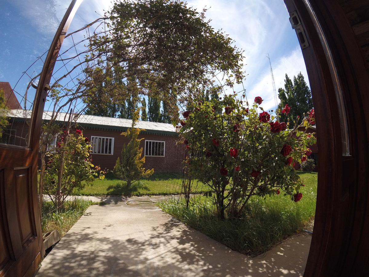 Hostel Los Pioneros El Calafate Exterior foto